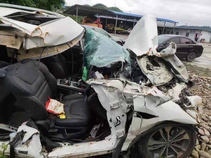 涉案车辆被撞后，安全气囊未弹出&nbsp; &nbsp;受访者供图