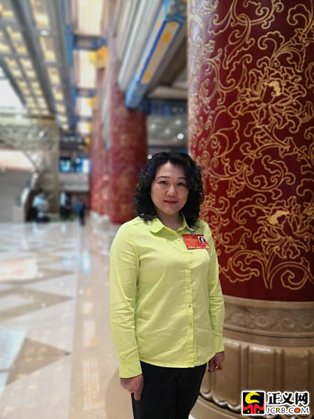 　　全国人大代表、北京急救中心东城急救中心站副主任医师班宇侠