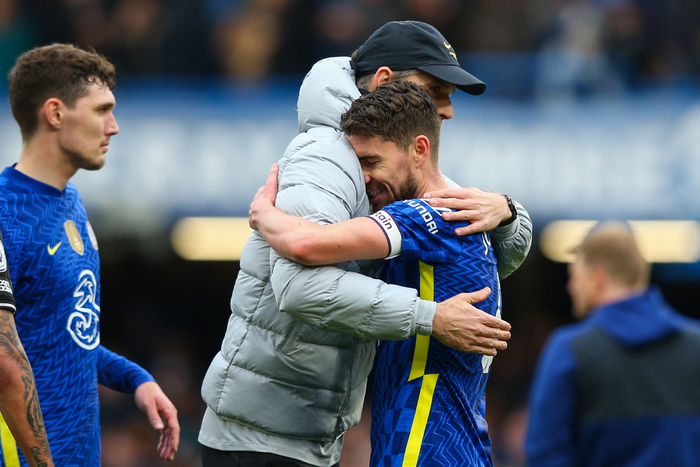 绝杀纽卡后，切尔西将帅深情拥抱。