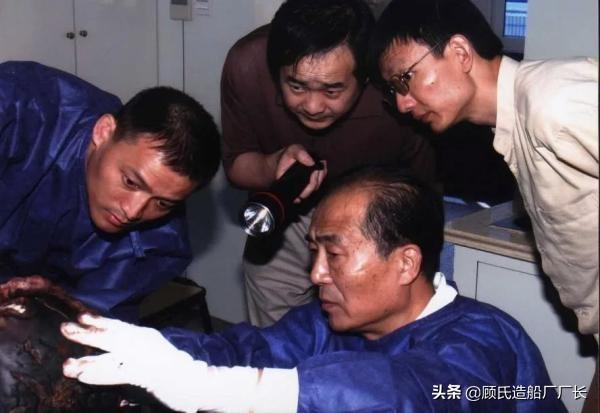 此地无银三百两,法医阎建军眼中1998年上海市宝山煤气毒杀妻女案__财经头条__新浪财经
