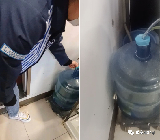 ▲3月4日，在罗森劲松海文大厦店，一名店员揭开水桶盖，向记者示范添水步骤。新京报调查暗访组 摄