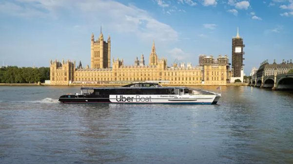 泰晤士 “河流巴士”船型之一。图片来源：河流巴士官网