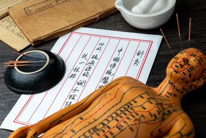 中国国医节| 中医把脉能看出心脏有什么问题吗?