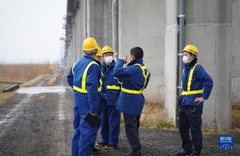 日本地震致新干线列车脱轨