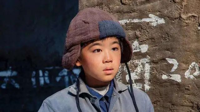 电视剧《在人间》中的幼年郑光明