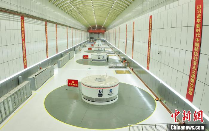雅砻江两河口水电站地下厂房，6台机组全部投产。　雅砻江水电供图