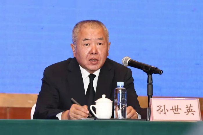 东航云南有限公司董事长、党委书记孙世英（记者汪洋/摄）