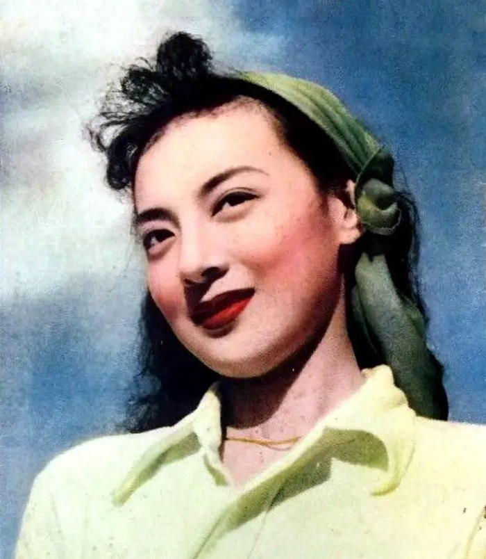 在中国女演员中，最有魅力的十位女明星，各有各的美，都像玫瑰花