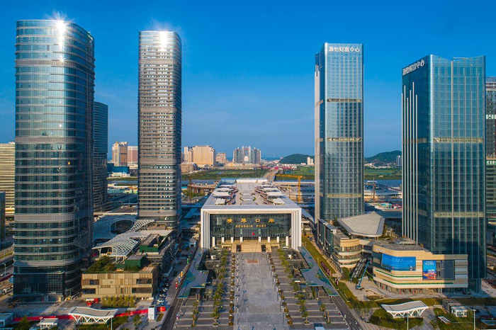 横琴口岸（珠海传媒集团记者 李建束 摄）