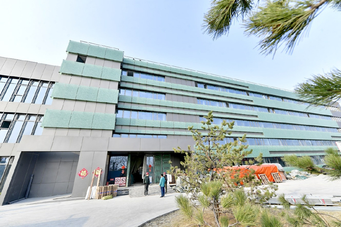 绿心网球主题酒店预计下月底完工。