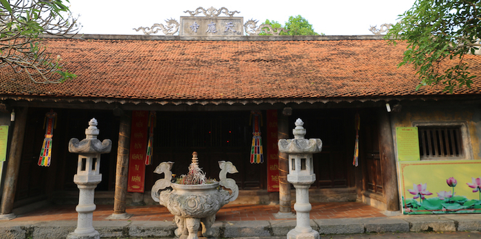 越南宪庯兴安省天应寺，1709年魏之琰的合伙人林于腾曾捐资修庙。 叶少飞摄