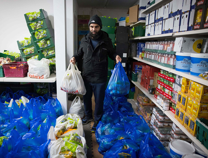 英国伦敦，纽汉社区项目“食品银行”准备的食物。