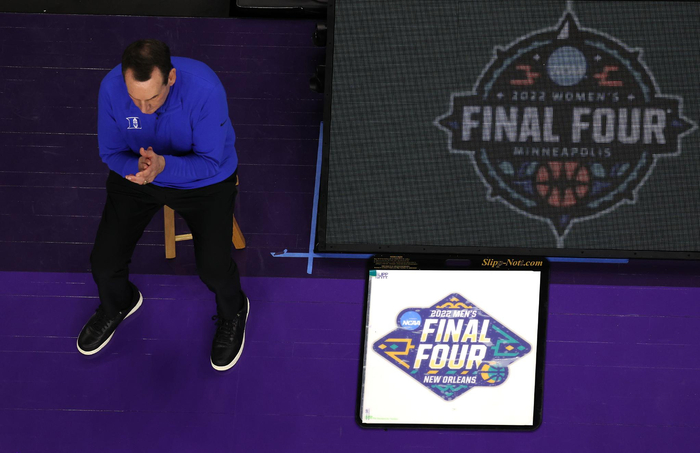 42年，老K一直矗立场边。