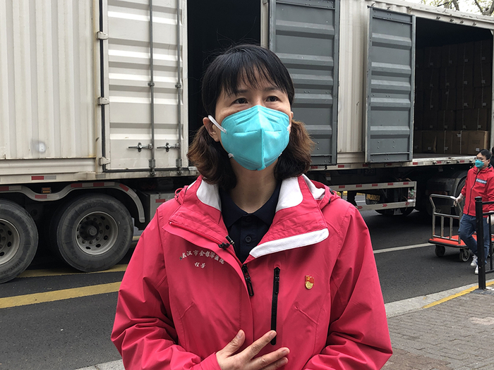 武汉市金银潭医院医疗队程芳。&nbsp; 本文图片均为澎湃新闻记者 李佳蔚 图