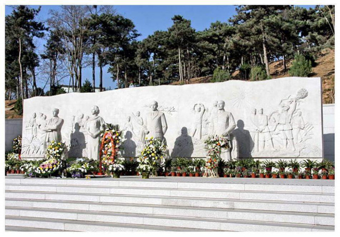 北京西山无名英烈纪念广场