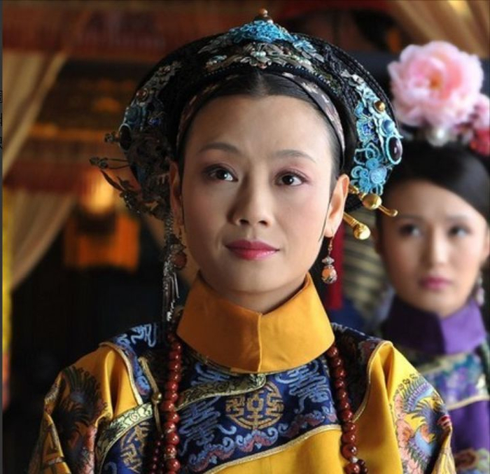 低调的“端妃”李宜娟，她才是《甄嬛传》最后的大赢家，戏外如是