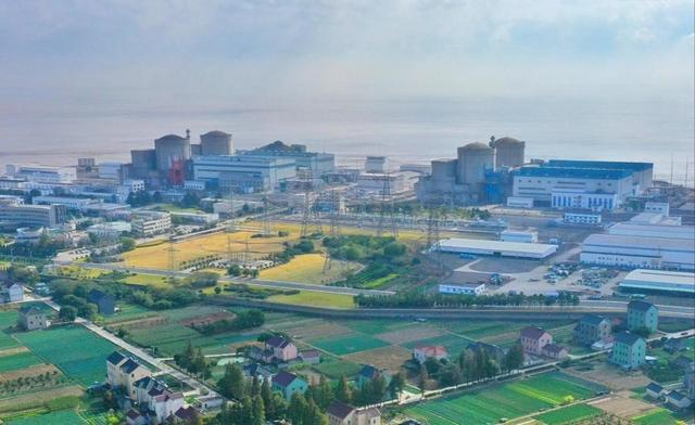 秦山核电二期工程外景。 图/邵帅