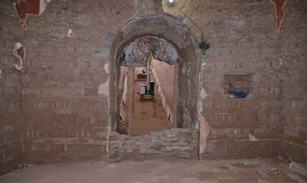 九原岗北齐墓葬甬道