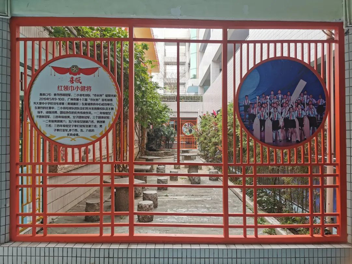 校园内处处可见苏州园林般的庭院