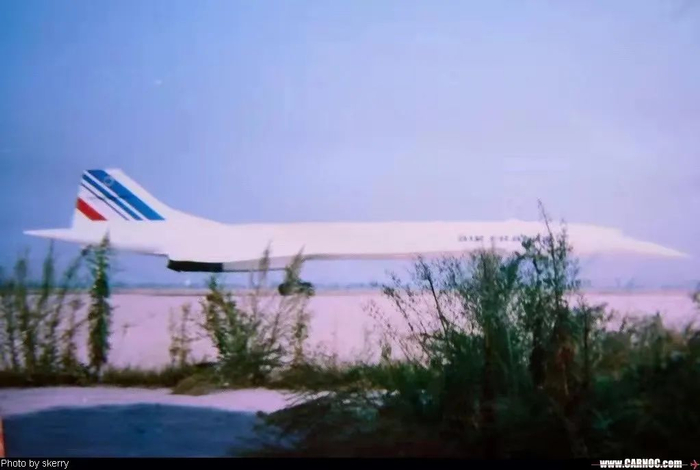 1994年超音速客机协和号降落在天津机场。冯晓溪 摄