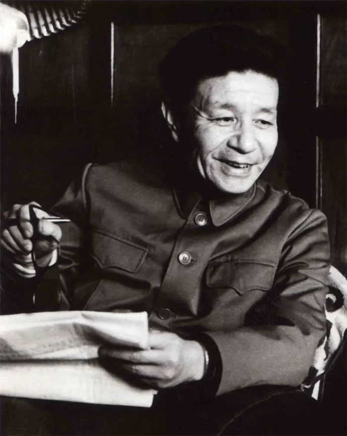 夏淳（1918-1996）