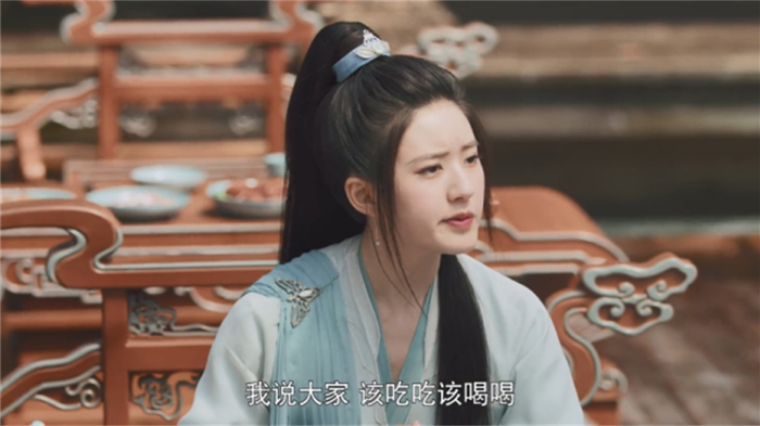 白风夕（赵露思 饰）