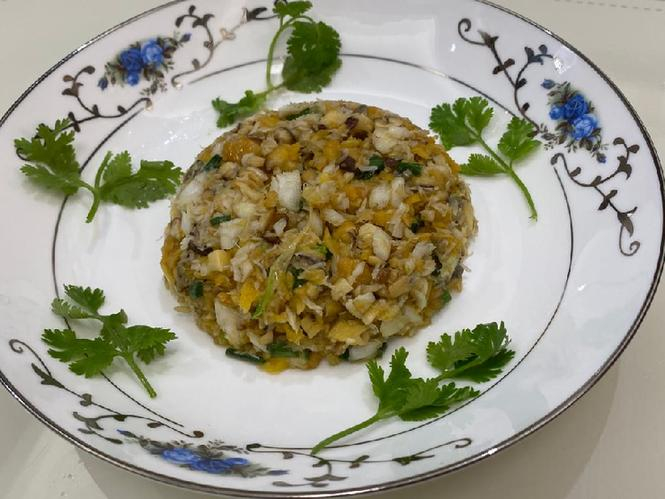 　　韩超、史星宇复原《随园食单》中的假蟹。南京图书馆供图