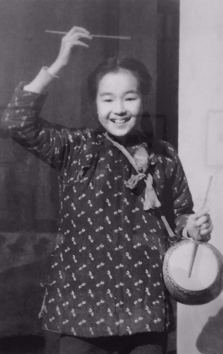 图说：少女黄蜀芹