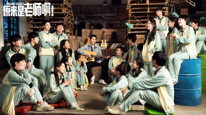 图片来源：电视剧《原来是老师啊》官方微博