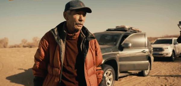 新疆文物考古研究所荣誉所长伊弟利斯