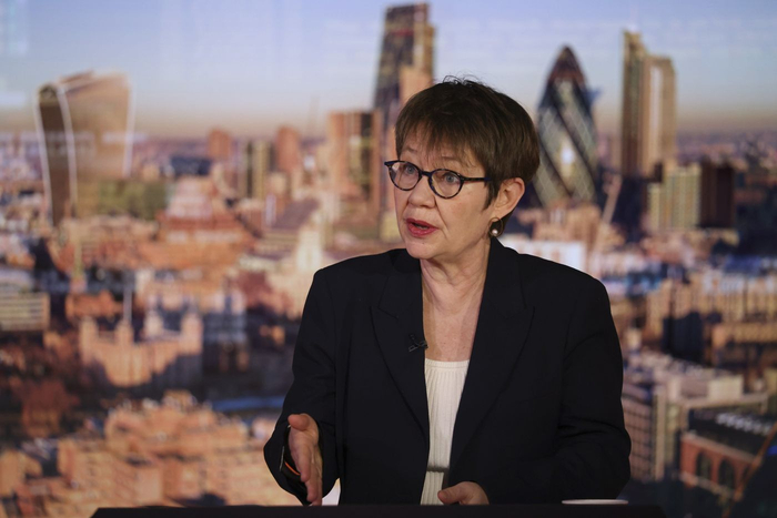 雷诺-巴索接受采访 图自外媒