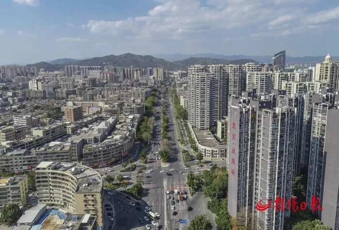 揭阳大道东升段。郑楚藩 摄