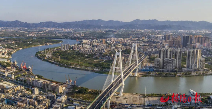 揭阳大桥。郑楚藩 摄