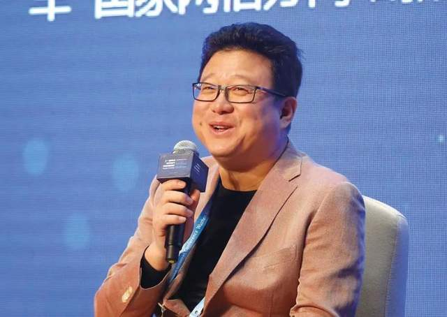 网易丁磊,一个很努力的跟跑者。爱养猪,他不抢“白菜萝卜”机会__财经头条__新浪财经