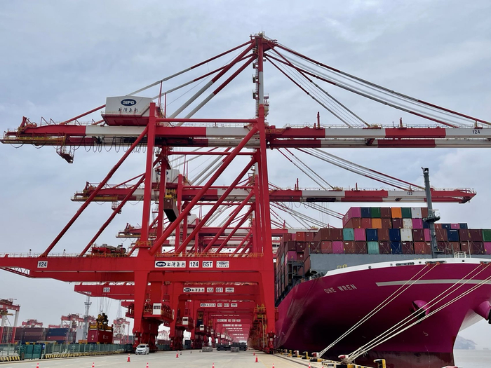 （图片来源：第一财经记者段思宇摄于洋山港）