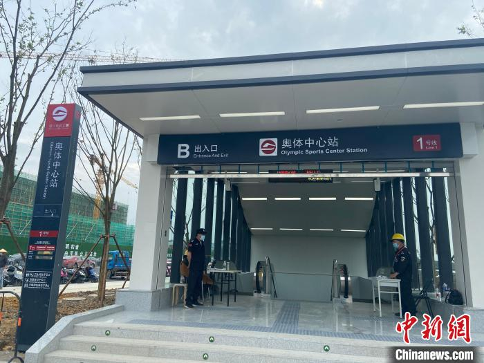 绍兴地铁1号线奥体中心站 项菁 摄