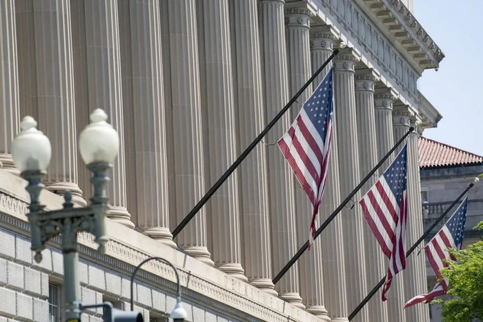 ▲这是2022年4月28日在美国华盛顿拍摄的美国商务部大楼。新华社记者刘杰摄