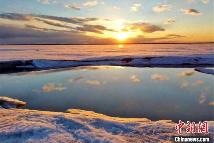 松花江干流同江段开江美景 黑龙江省文化和旅游厅供图