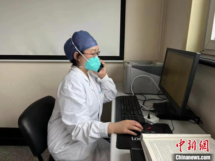 上海多家医院对外推出医疗咨询服务热线。　上海交通大学医学院附属新华医院供图