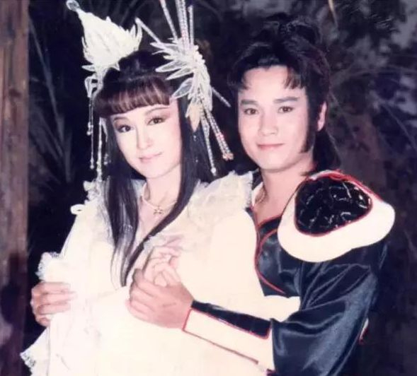 “胡一刀”孟飞：年轻时演技出众,三段婚姻5个孩子,现状如何