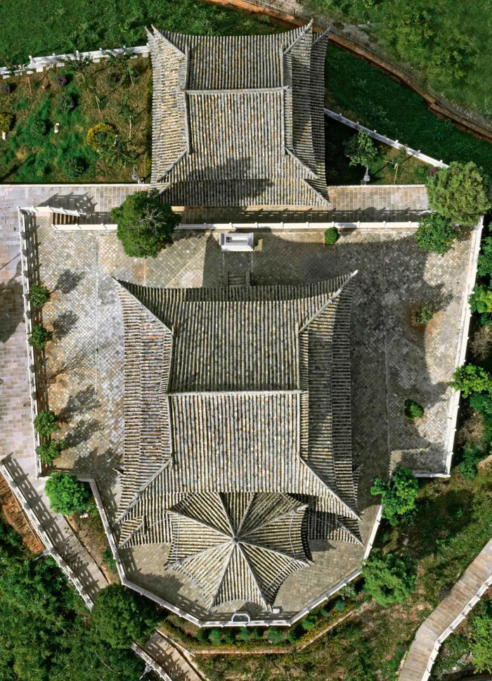 石屏异龙镇来鹤亭，张雁鸰，2020