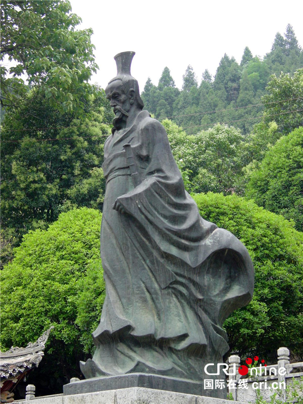 宜昌秭归屈原像。&nbsp; 宜昌市委宣传部 图