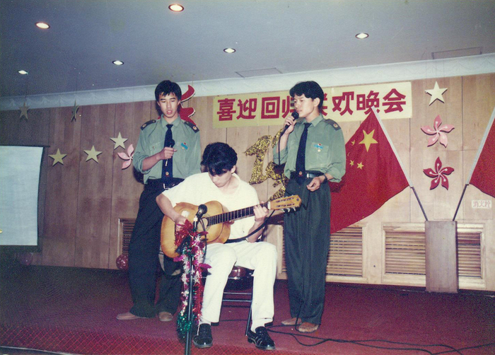 1997年，保安时代的梁龙