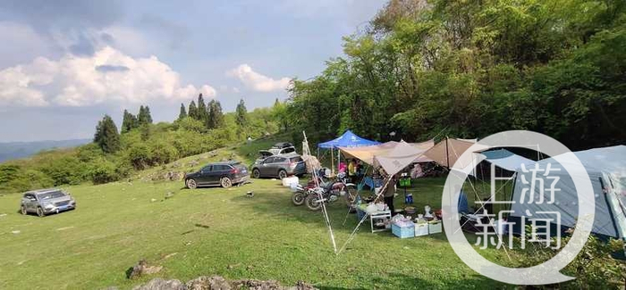 ▲户外达人老张正在露营   受访者供图