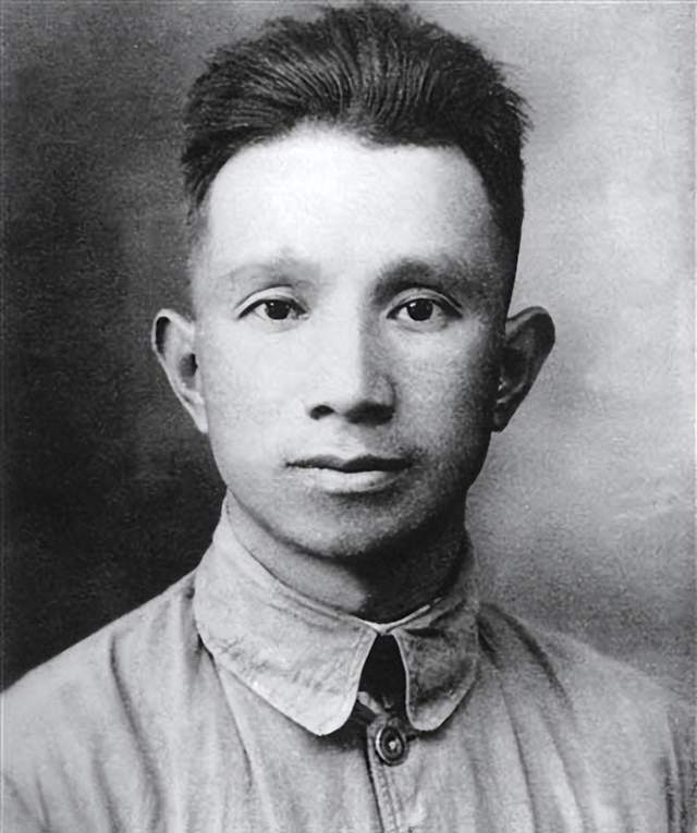 粟裕与叶飞相交莫逆,为何要设鸿门宴,把叶飞绑了起来|闽东|刘英|独立师|先遣队|黄道_新浪新闻