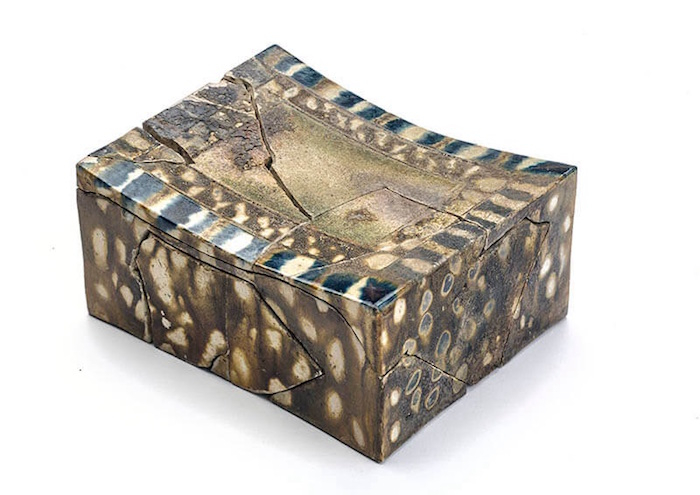 陶枕，大安寺旧址出土，中国唐代（8世纪），奈良文化财研究所藏