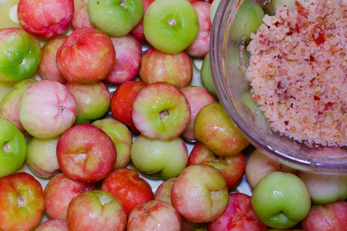 △没有什么水果，不能蘸盐。/图虫创意