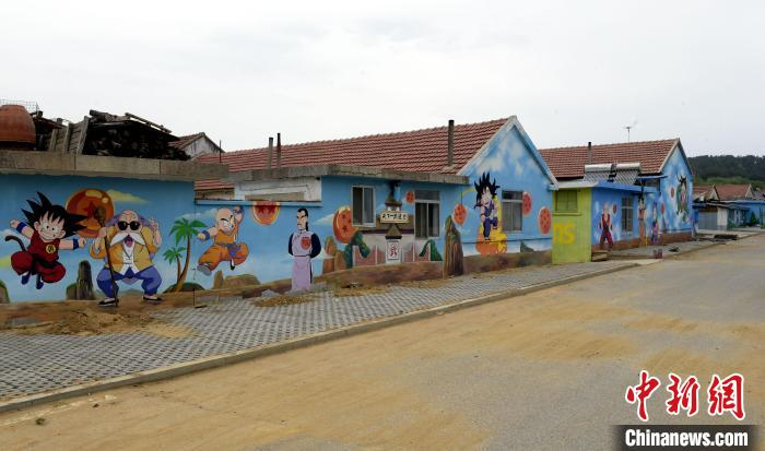 未来，朱柳村彩绘墙规模还将进一步扩大。　姜志朋 摄