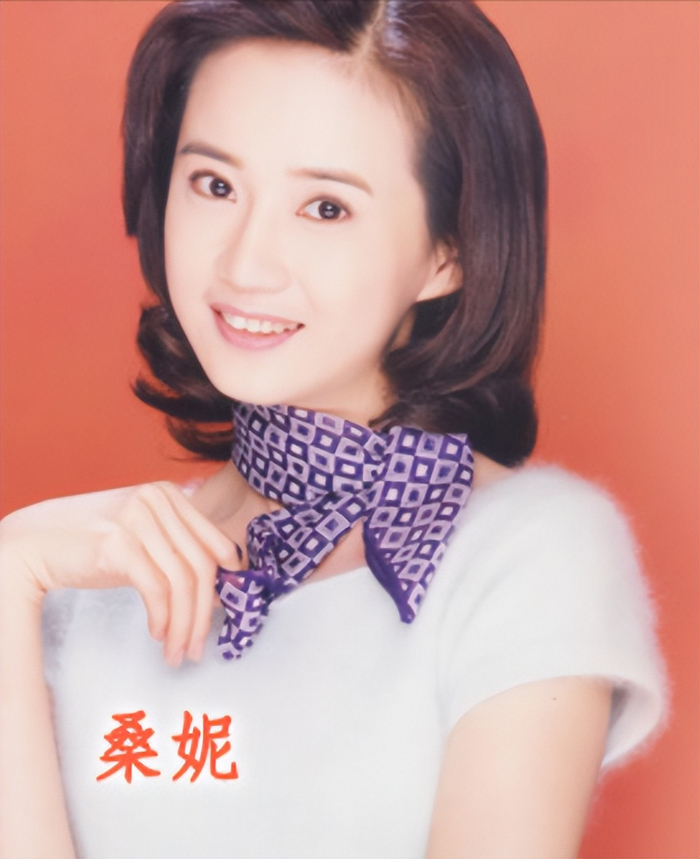 桑妮:25岁走红,35岁出家当尼姑,销声匿迹11年|香港|演艺圈|娱乐圈|电视剧|合约_新浪新闻