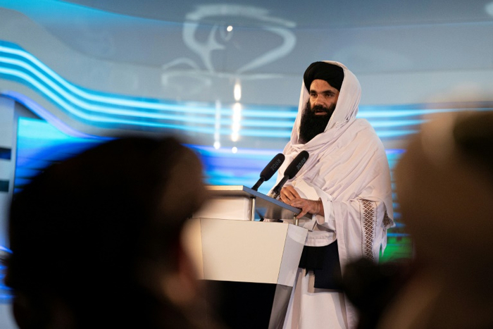 哈卡尼近期首度公开露面 图自法新社